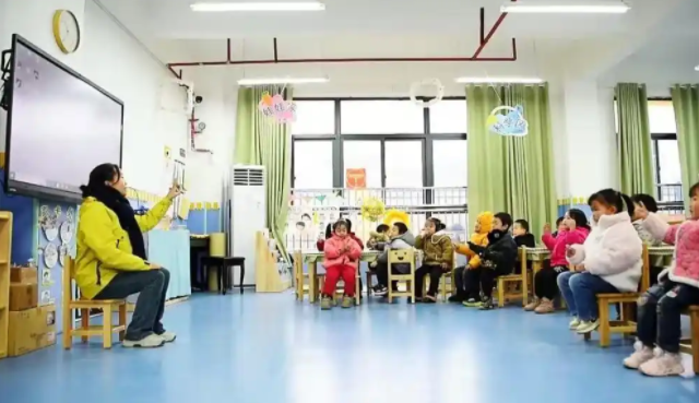 以資源供應(yīng)和師資建造為雙引擎為破解教育均衡難題注入新動(dòng)能