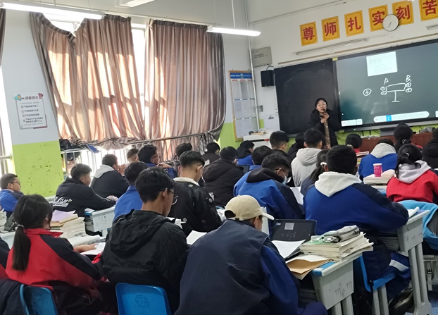 讓思政課愈加可親可感學生感同身受教育作用更好