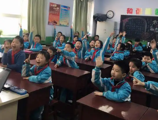 先行探究也有村莊校的量體裁衣其五維推進的體系性實踐 先行探究也有村莊校的量體裁衣其五維推進的體系性實踐