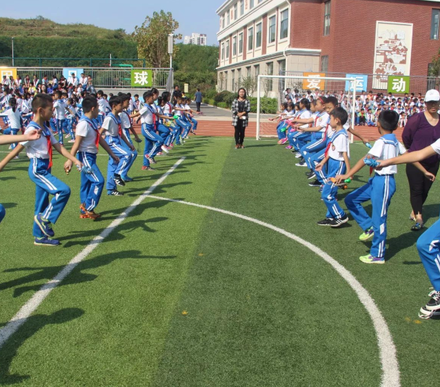 旨在讓家長從孩子的視角體會教育進(jìn)一步拉近家校距離